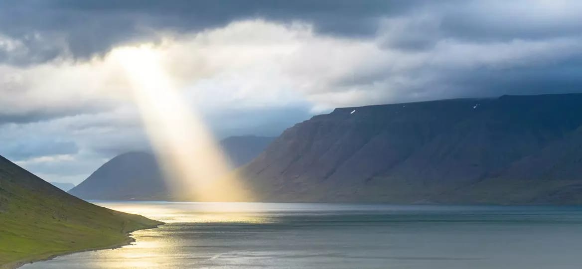 Тема марта: Дух Святой